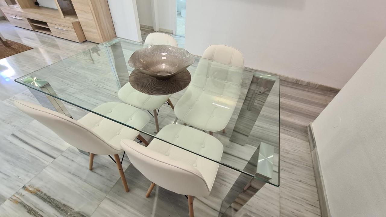 Premium Apartment 50 Mts From De The Beach In Pueblo Quinta Benalmádena Eksteriør billede